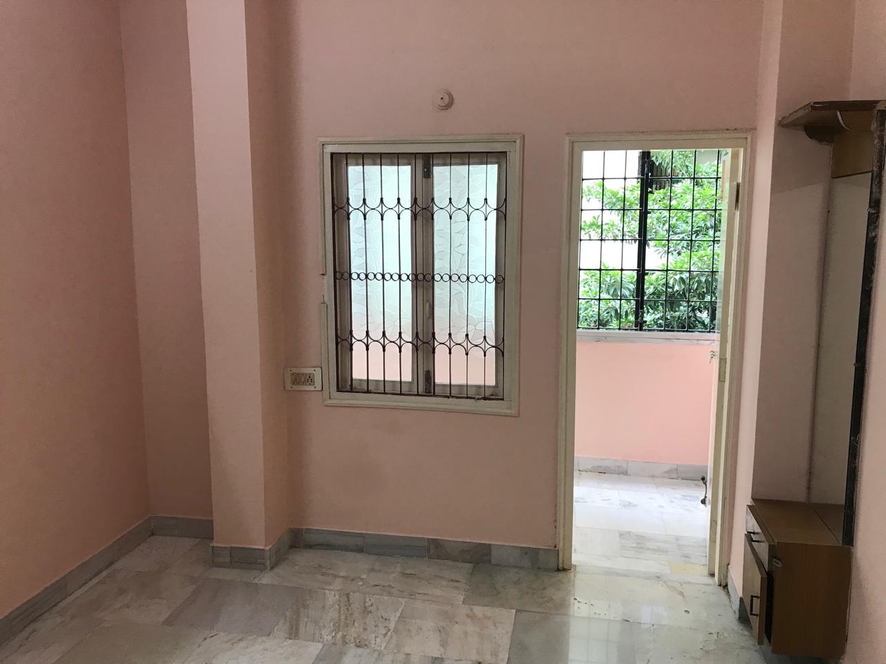 3 BHK Flat For sale in Do